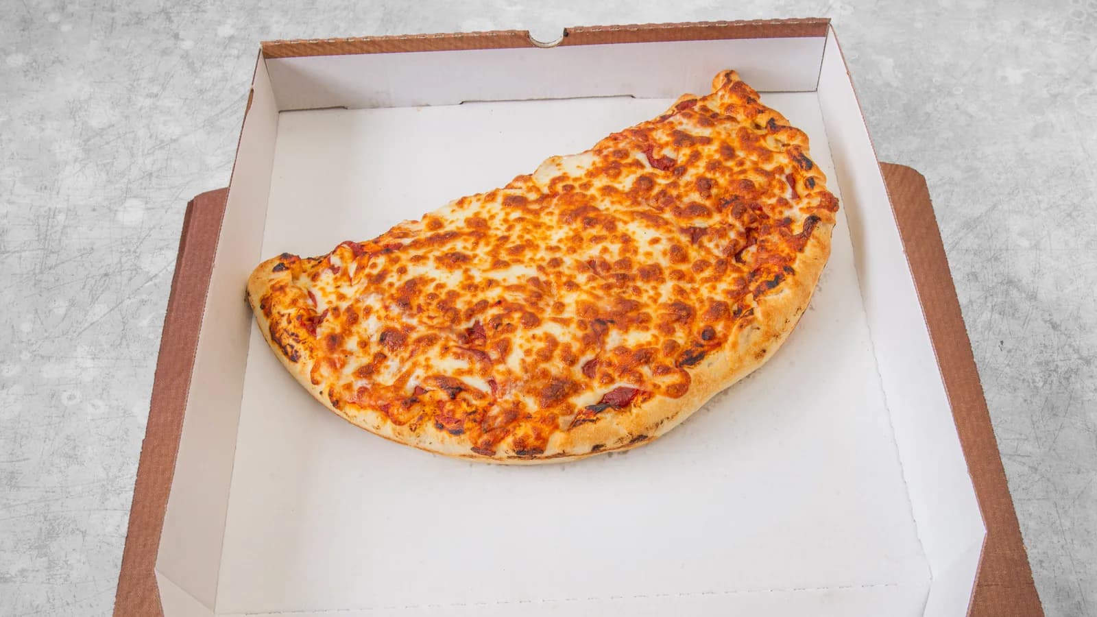 Calzone Donner from Pizza Nova