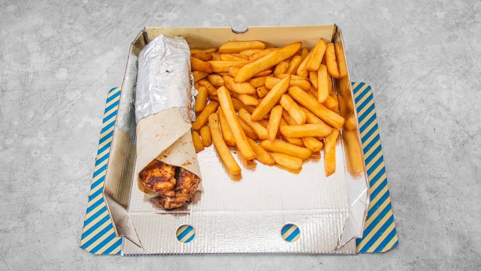 Chicken Tikka Wrap from Pizza Nova